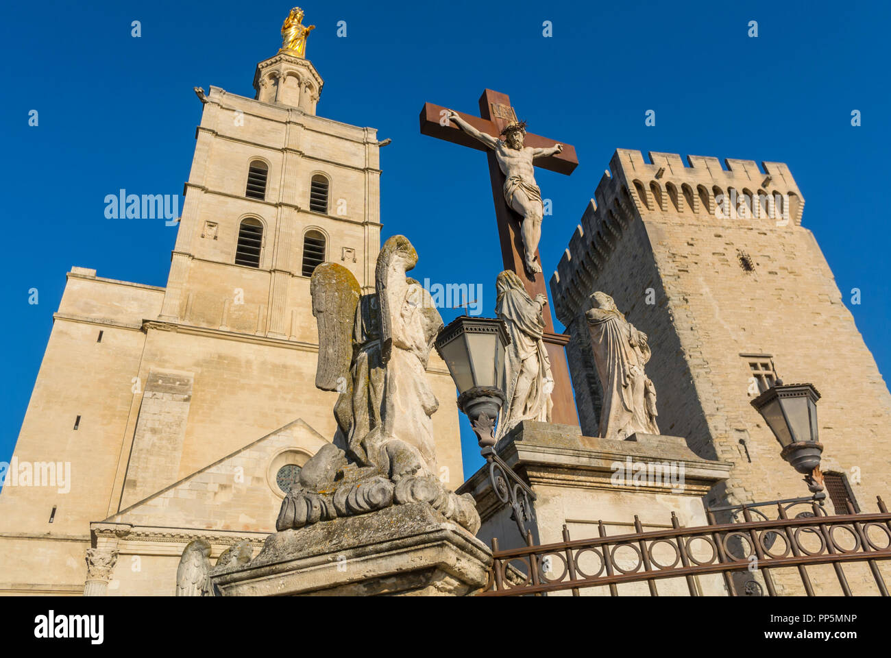 Avignon, FRANKREICH, Notre Dame des Doms d'Avignon Kirche, Religion des Mittelalters, französisch-katholische Kirche Stockfoto