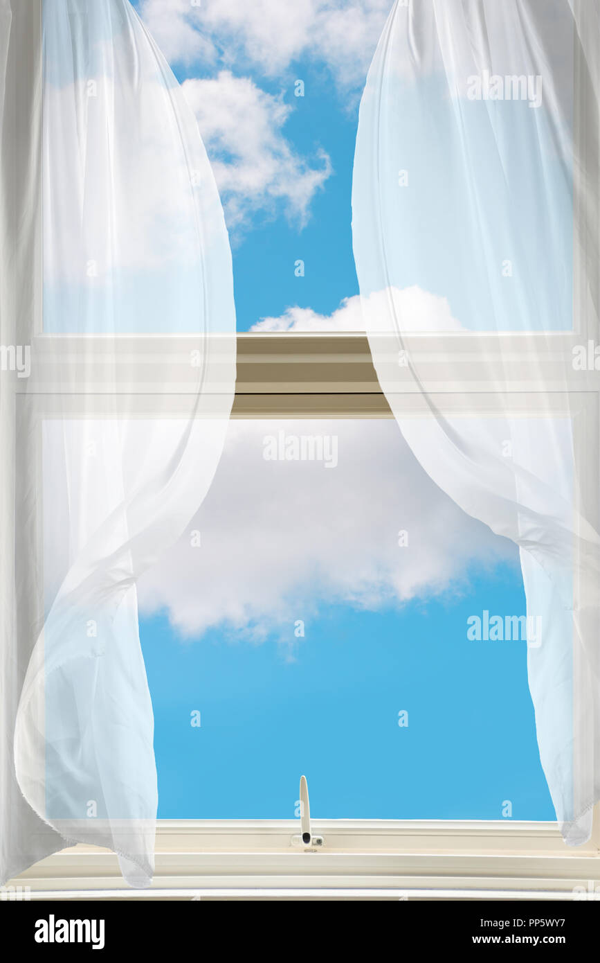 Window and curtains blowing -Fotos und -Bildmaterial in hoher Auflösung –  Alamy