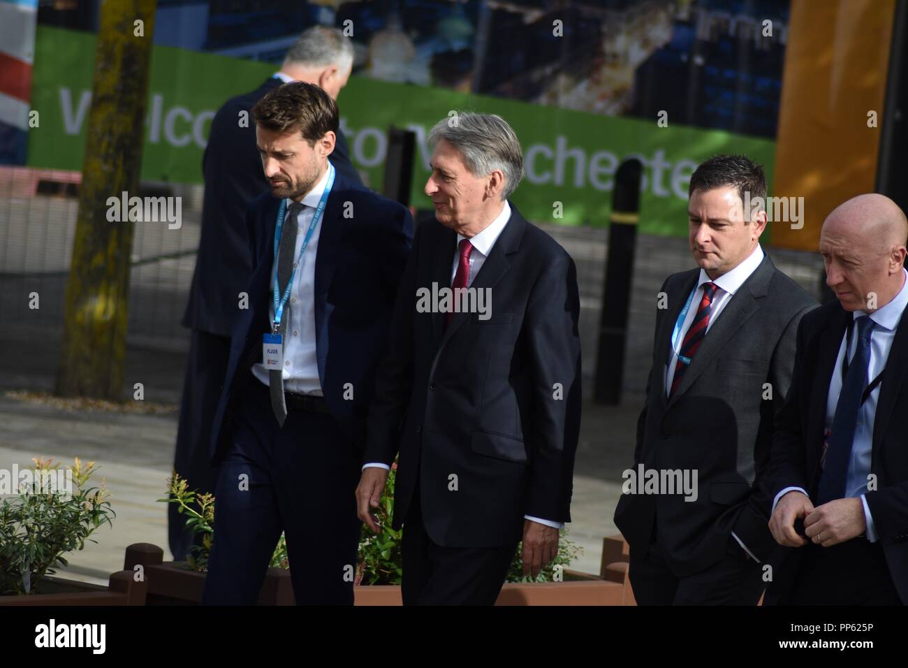 2. und 3. Oktober 2017 - Der schatzkanzler Philip Hammond Rede am Parteitag der Konservativen Partei 2017 in Manchester, UK. Stockfoto