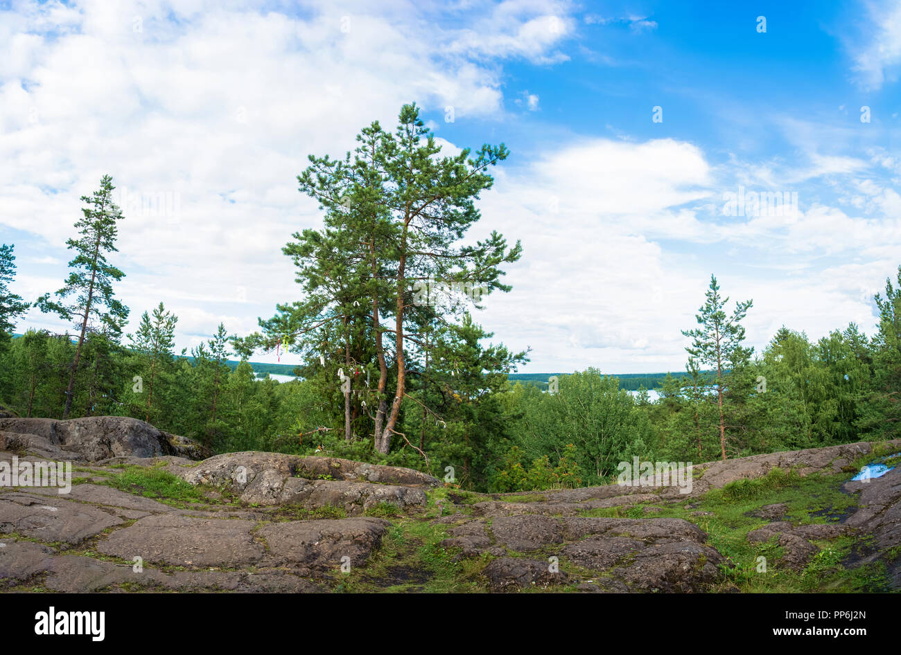 Sampo, der Zauberberg - ein Ort der Kraft und die Erfüllung der meisten gehegten Wünsche, Karelien, Russland. Stockfoto