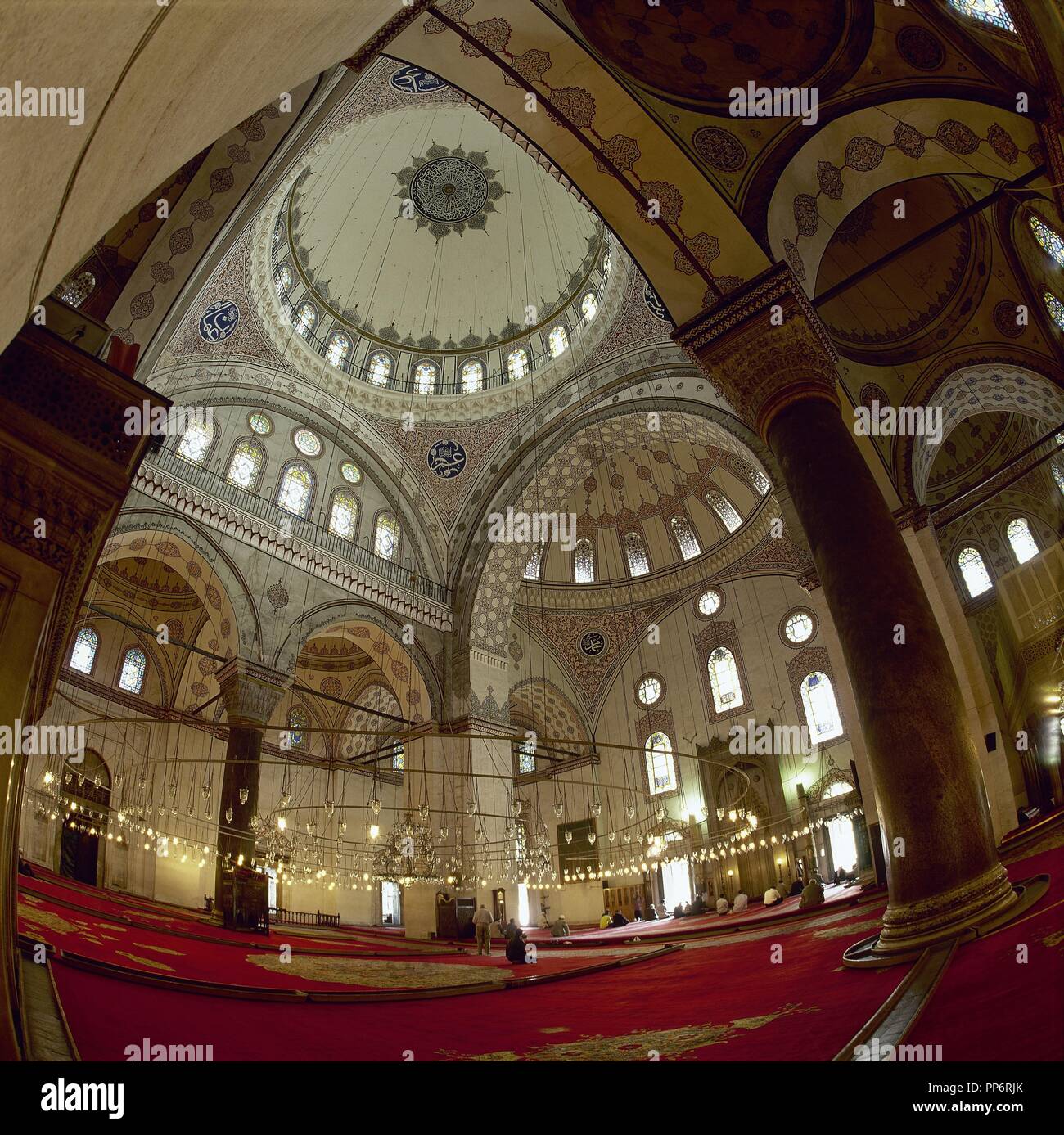 Turkei. Istanbul. Bayezid II Mosque. 1501-1512 von Yakub Sah bin Sultan Sah gebaut. Im Inneren. Stockfoto