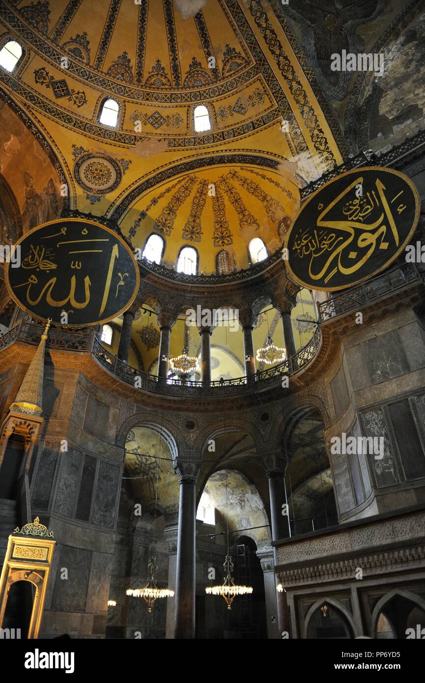 Turkei. Istanbul. Hagia Sophia. Innenraum. Stockfoto