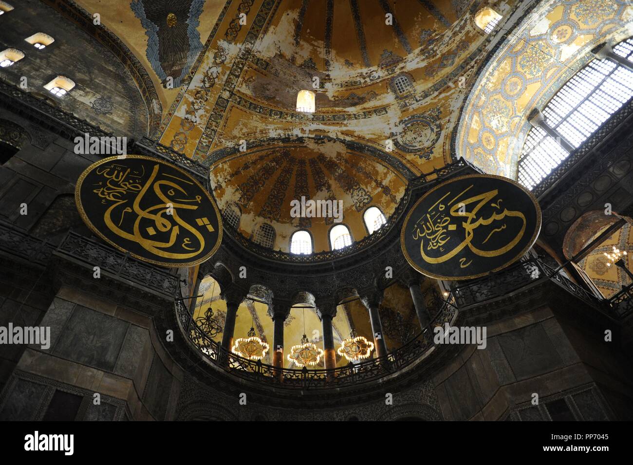 Turkei. Istanbul. Hagia Sophia. Innenraum. Stockfoto