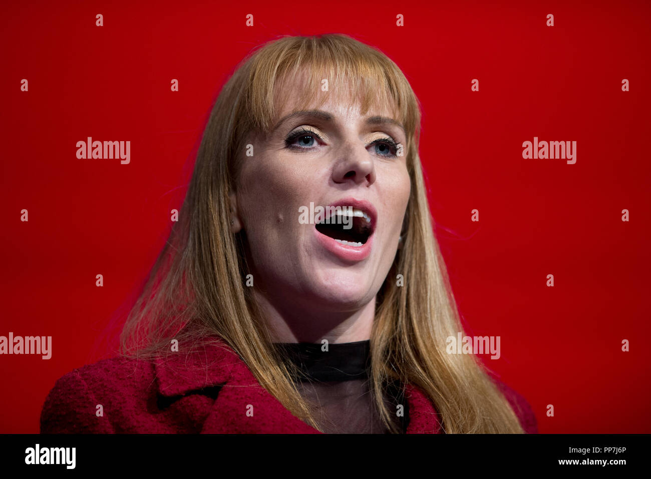 Liverpool, Großbritannien. 24. September 2018. Angela Rayner, Schatten der Staatssekretär für Bildung und Arbeitsmarkt MP für Ashton-under-Lyne spricht auf Konferenz der Labour Party in Liverpool. © Russell Hart/Alamy Leben Nachrichten. Stockfoto