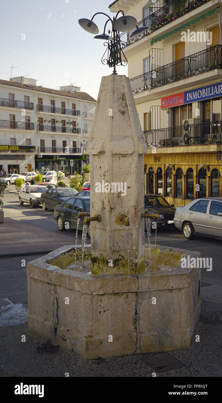 Brunnen DER SECHS LEITUNGEN. Lage: an der Außenseite. ARGANDA DEL REY. MADRID. Spanien. Stockfoto