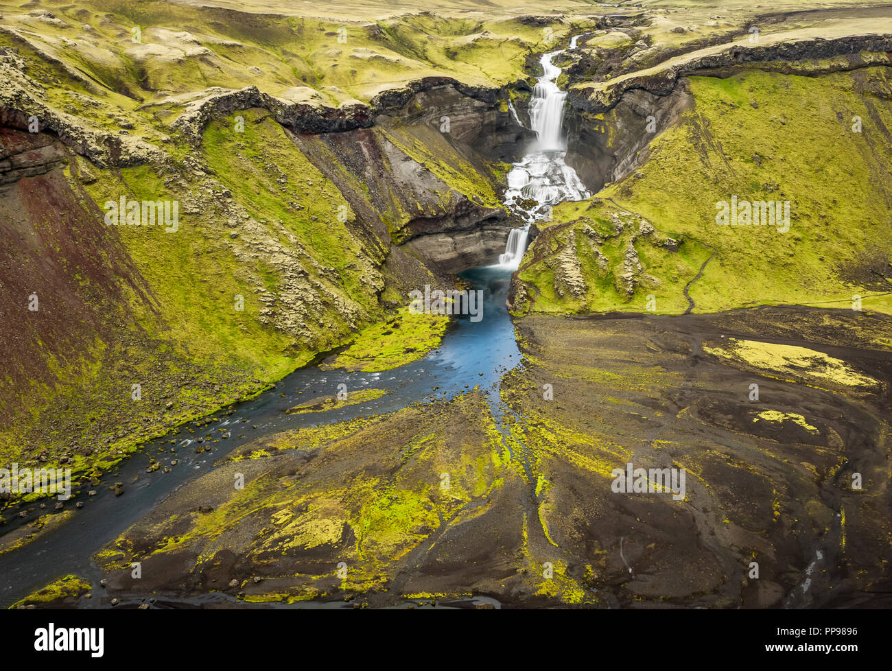 Haifoss ist die vierte höchste Wasserfälle in Island. Stockfoto