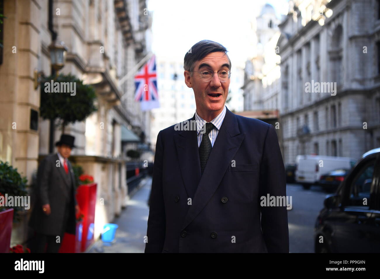 Jakob Rees-Mogg MP kommt an der Einführung des Instituts der Wirtschaft Brexit Forschung Papier, im Zentrum von London. Stockfoto