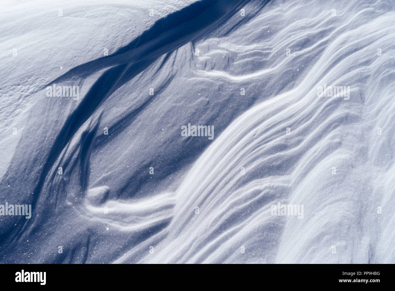 Winter Textur. Der Schnee nach einem Schneesturm. Zusammenfassung Hintergrund für Design Stockfoto