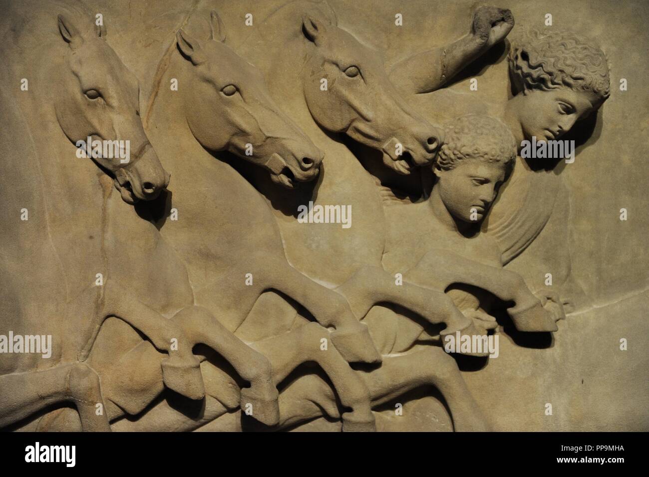 Lykischen Sarkophag. 5. Jahrhundert v. Chr.. Löwenjagd. Detail. Paros Marmor. Königliche Nekropole von Sidon. Kammer IV. Archäologische Museum. Istanbul. Die Türkei. Stockfoto