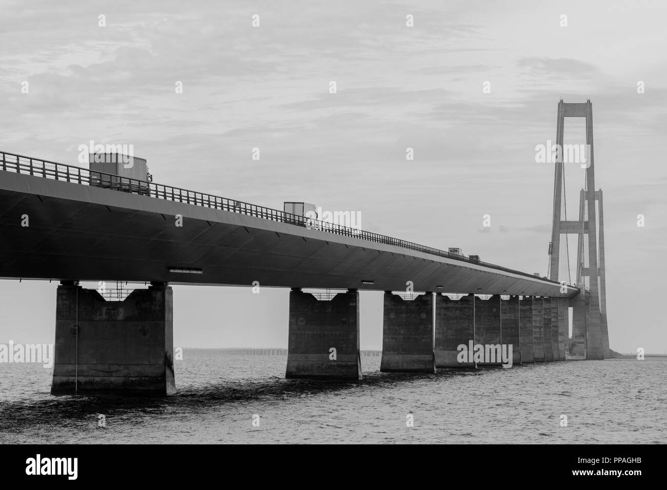 Straßen und Eisenbahnbrücke, große-Belt-Brücke, Fyn, Seeland, Dänemark Stockfoto