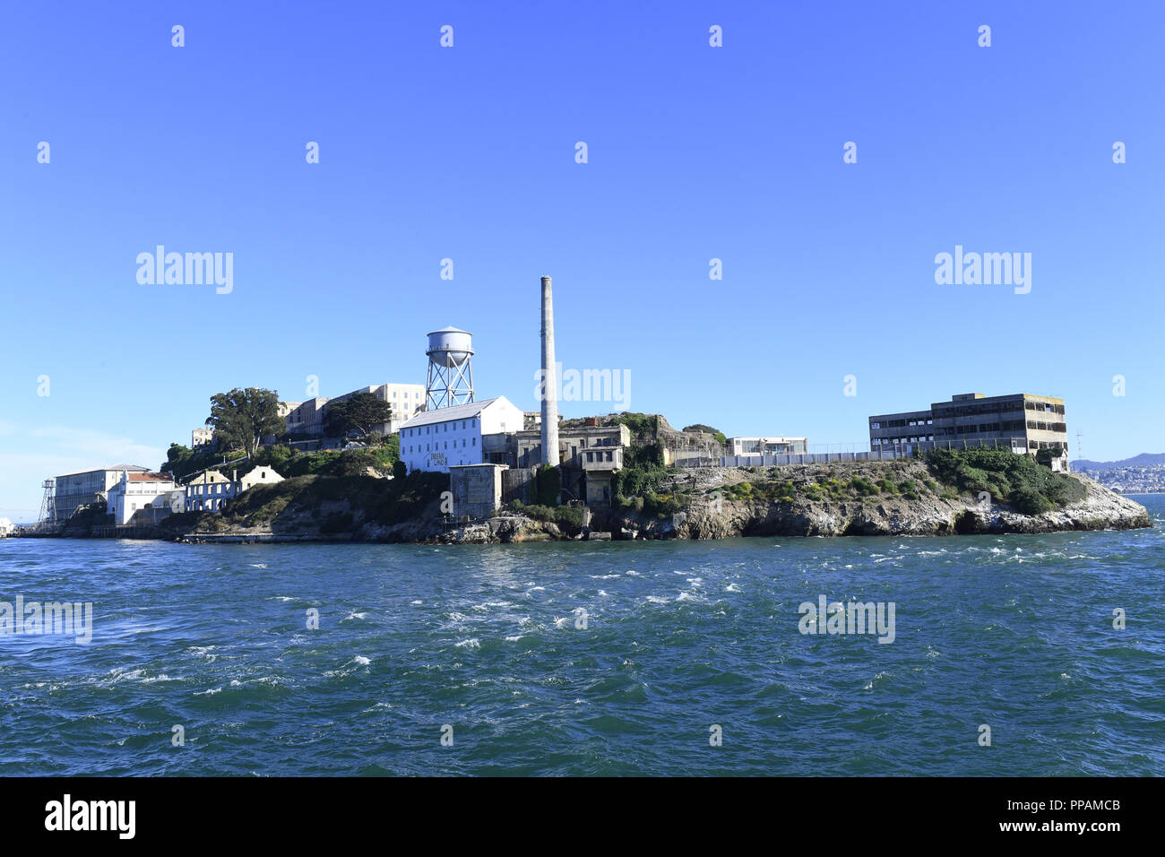 Blick auf die Insel Alcatraz in der Bucht von San Francisco Stockfoto