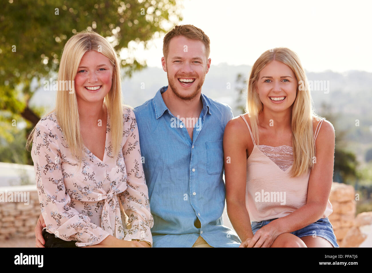 Porträt der jungen Freunde Spaß zusammen in den Urlaub Stockfoto