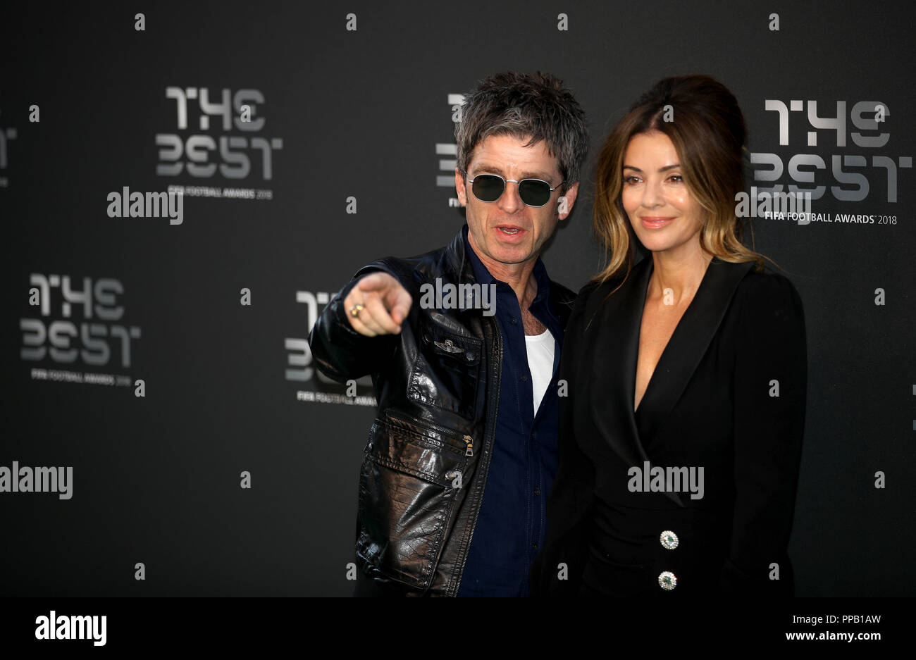 Noel Gallagher und Sara MacDonald bei den besten FIFA Football Awards 2018 in der Royal Festival Hall, London. Stockfoto