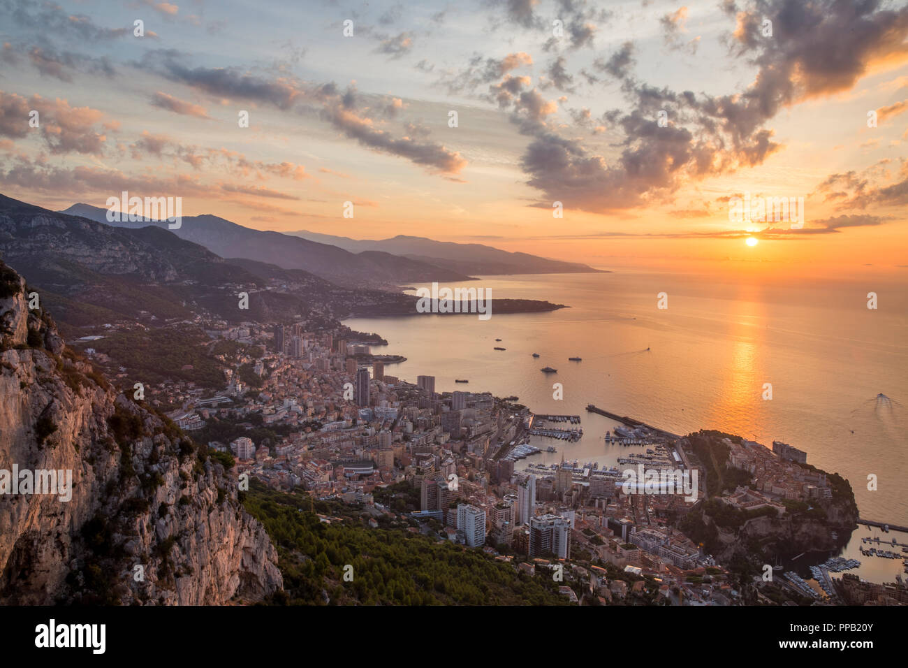 Schönen Sonnenaufgang über Monaco Stockfoto