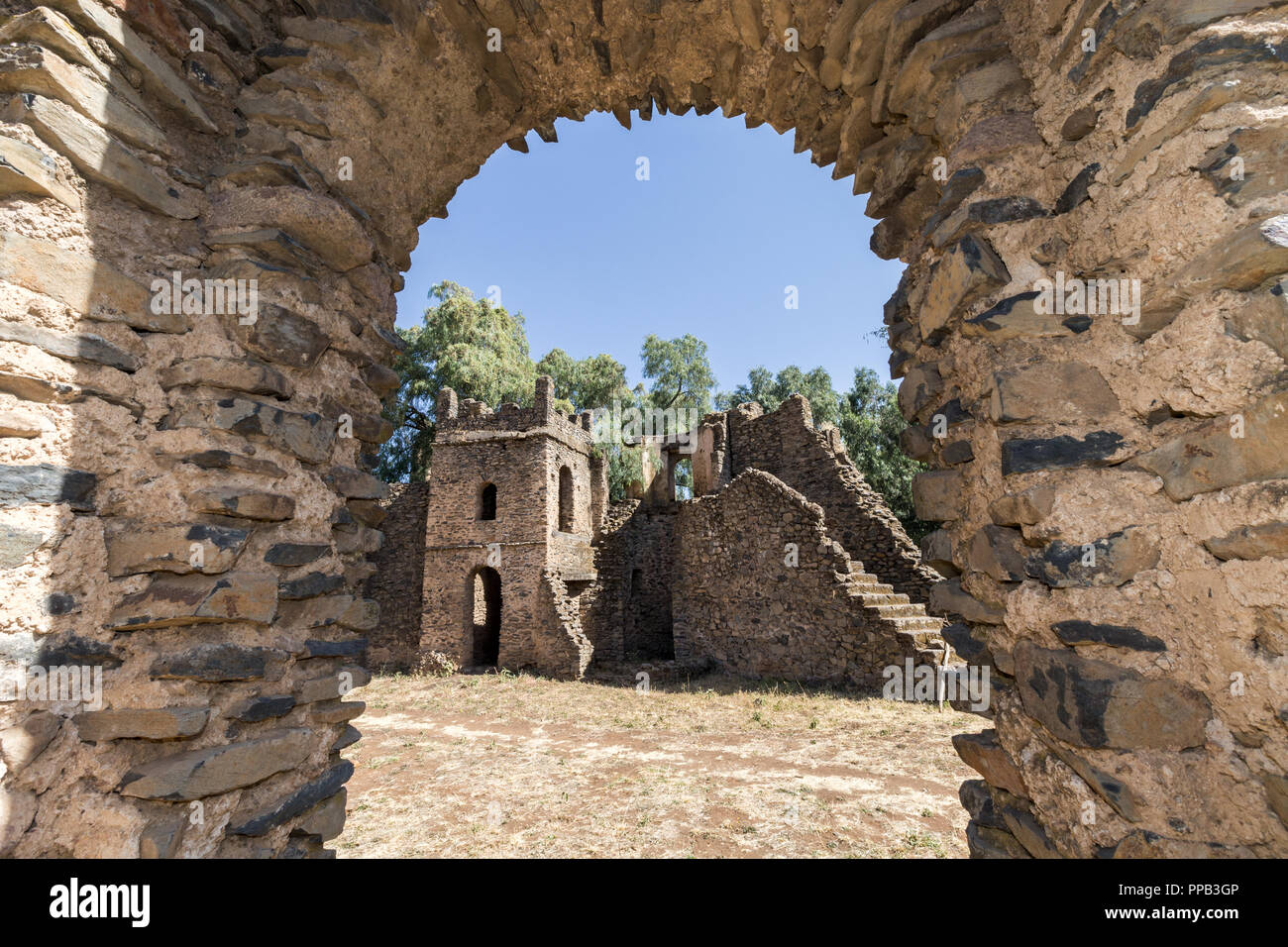 18. Jahrhundert Ausbildung der Frauen Zentrum für Kunsthandwerk. Fasil Ghebbi, Royal Enclosure, Gonder, Äthiopien. Weltkulturerbe der UNESCO Stockfoto