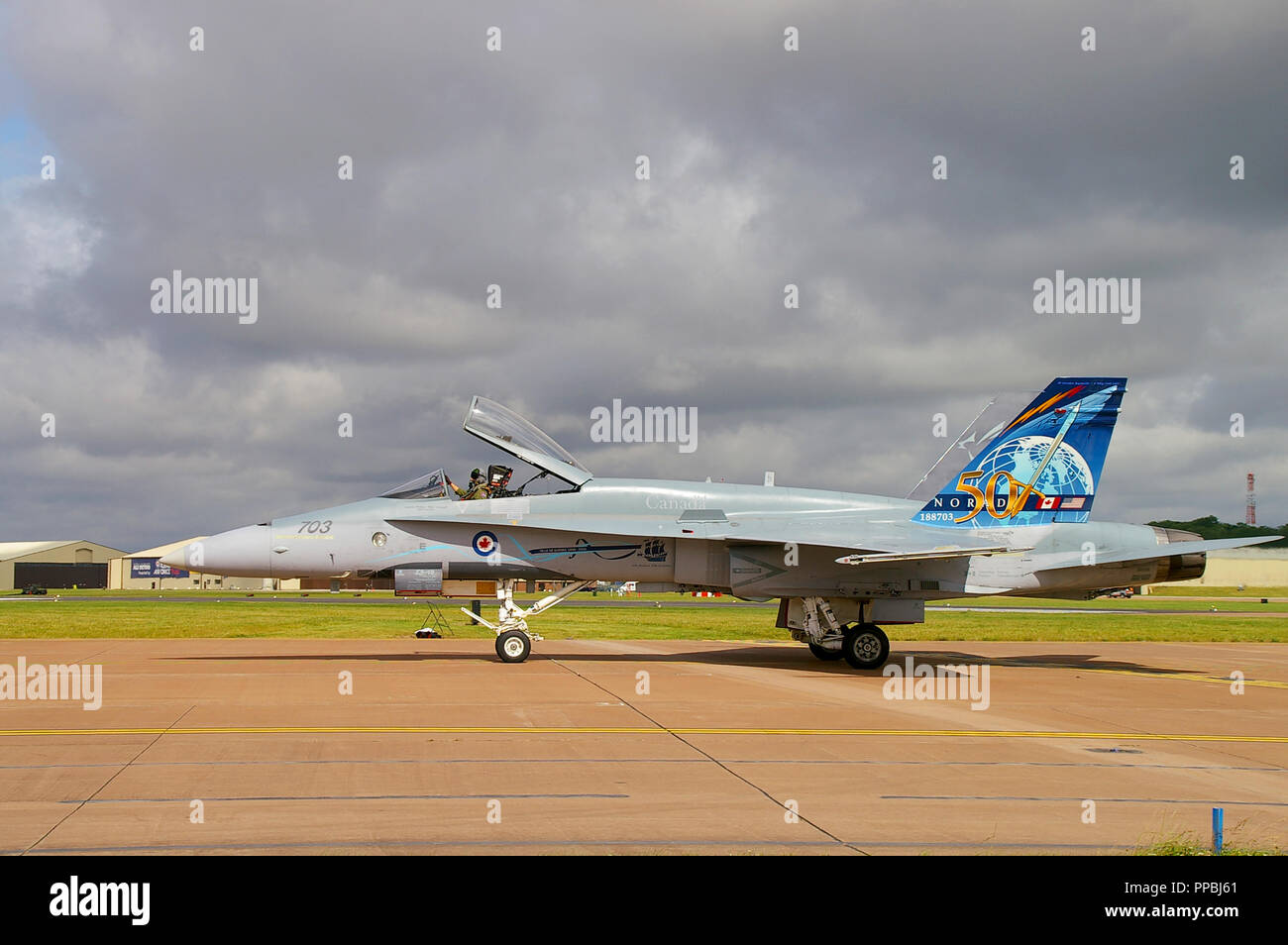 Royal Canadian Air Force, Canadian Armed Forces McDonnell Douglas CF-188A Hornet aus 4 Wing Cold Lake mit NORAD-Speziallackierung Stockfoto