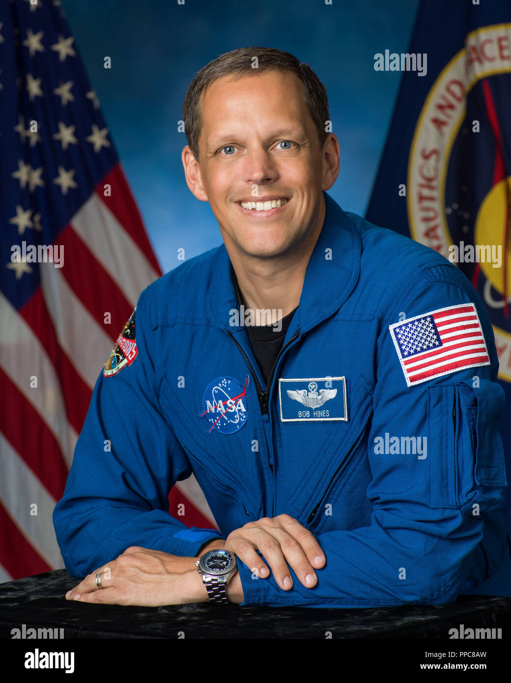 NASA-Astronaut Kandidat Bob Hines formale Portrait am Johnson Space Center, 28. November 2017 in Houston, Texas. Hines ist ein US-amerikanischer Kampfpilot und der NASA-Astronaut Kandidat der Klasse von 2017. Stockfoto