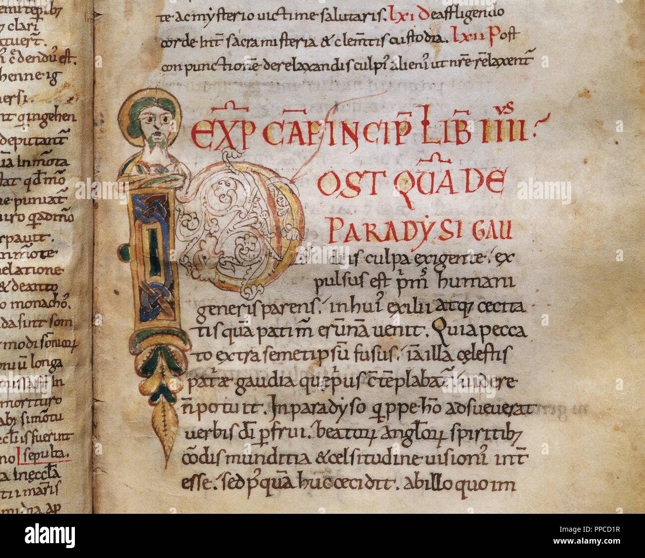 Ich GREGORIO MAGNO, San (Roma, h. 540-604). Papa entre Los años 590Y604. Fue el Primero en hacer del Obispo de Roma el de Toda la Cristiandad" y Superior ein Los patriarcas Orientales. 'OPERA PATRISTICA'. Incunable. Diálogos del Beato Gregorio. Pergamino. Siglos XII-XIII. Contiene folios del Ich v. Al 143. Letra Capitular de lacerías. Folio 100 vs. Manuscrito número 231. Biblioteca Universitaria de Barcelona. Cataluña. Stockfoto