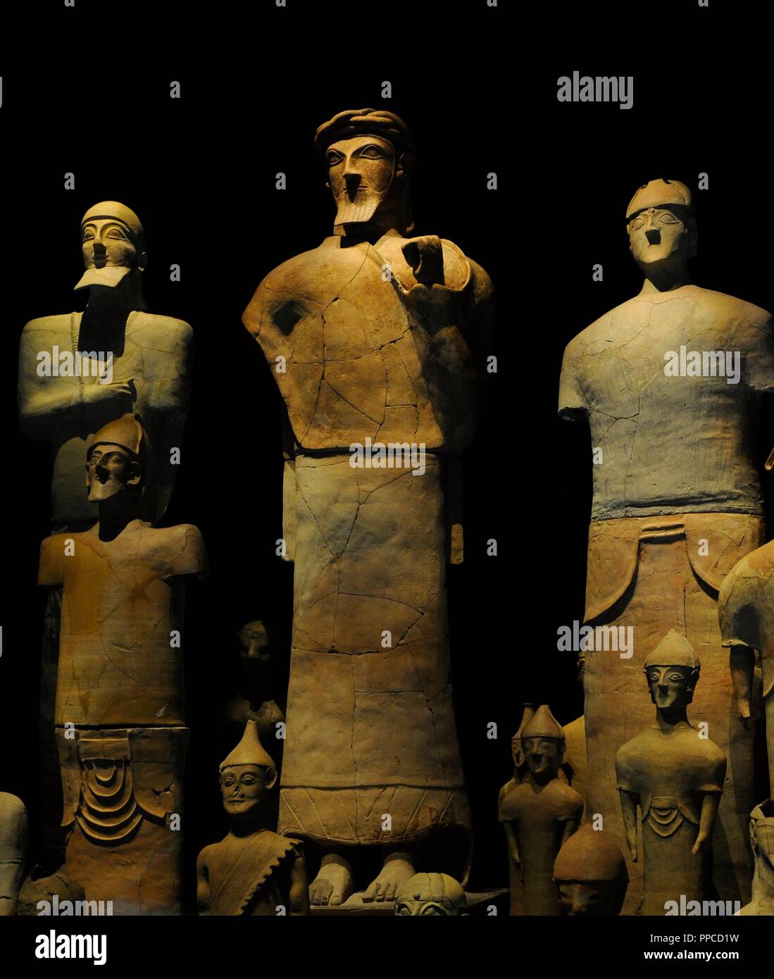 Heiligtum der Ayia Irini (1200-1. Jh. v. Chr.). Zypern. Statuen und Terrakotta-Figuren rund um den Altar gefunden. Detail. Museum des Mittelmeers und vorderasiatischen Altertümer. Stockholm. Schweden. Stockfoto