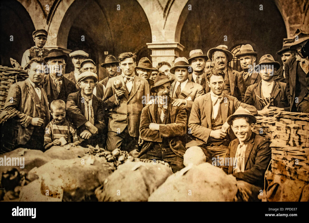 Italien Piemont Carmagnola - Bild der Pfeffer Hersteller von Carmagnola in den frühen 1900s Stockfoto