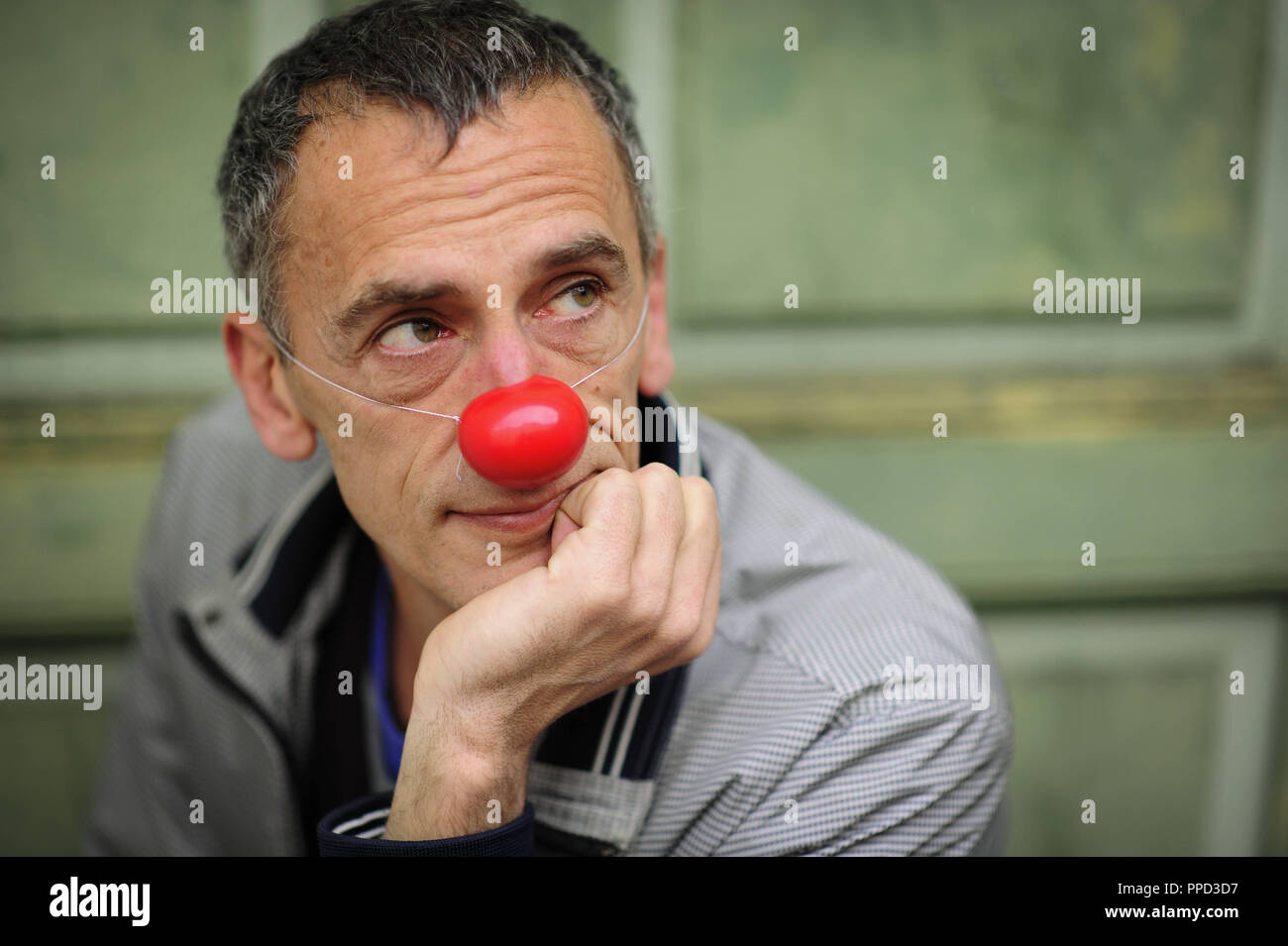 Alexander Strauss, Vorsitzender des Clowns ohne Grenzen" Deutschland, die  Theodor Heuss Medaille in diesem Jahr vergeben werden Stockfotografie -  Alamy