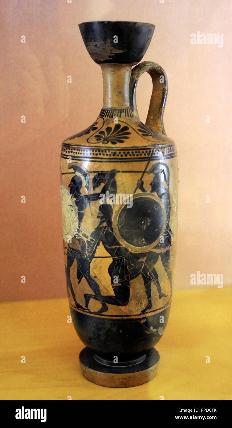 Griechische Kunst. Schwarz-dargestellte Lekythos: Bekämpfung der Hopliten. 500-490 V. CHR.. Edinburgh (griechischer Maler) zugeschrieben. Clay. Die Eremitage. Sankt Petersburg. Russland. Stockfoto