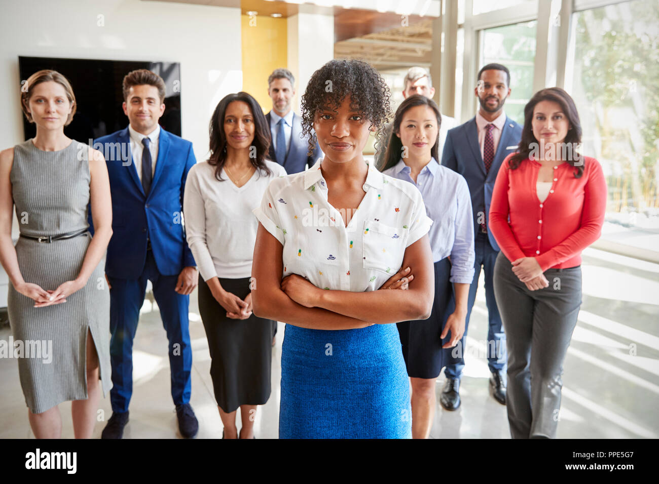 Schwarz Geschäftsfrau und Ihr Business Team, Gruppe portrait Stockfoto