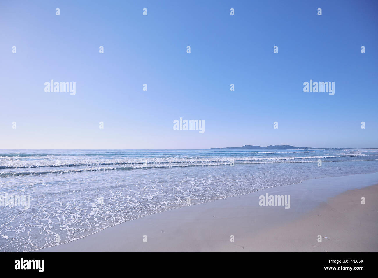 Einsame Strand von Noosa North Shore, Queensland, Australien Stockfoto