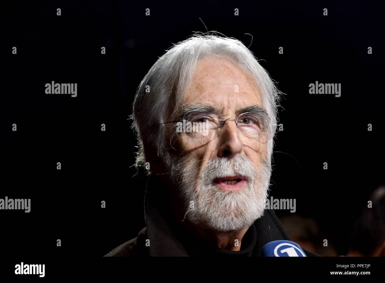 Regisseur Michael Haneke erhält den Ehrenpreis für sein Lebenswerk bei der Preisverleihung des Deutschen Regiepreis Metropolis (deutscher Regisseur Award Metropolis) an der Münchner Hochschule für Film und Fernsehen (HFF). Der Stifter des Preises ist der Bundesverband Regie. Stockfoto