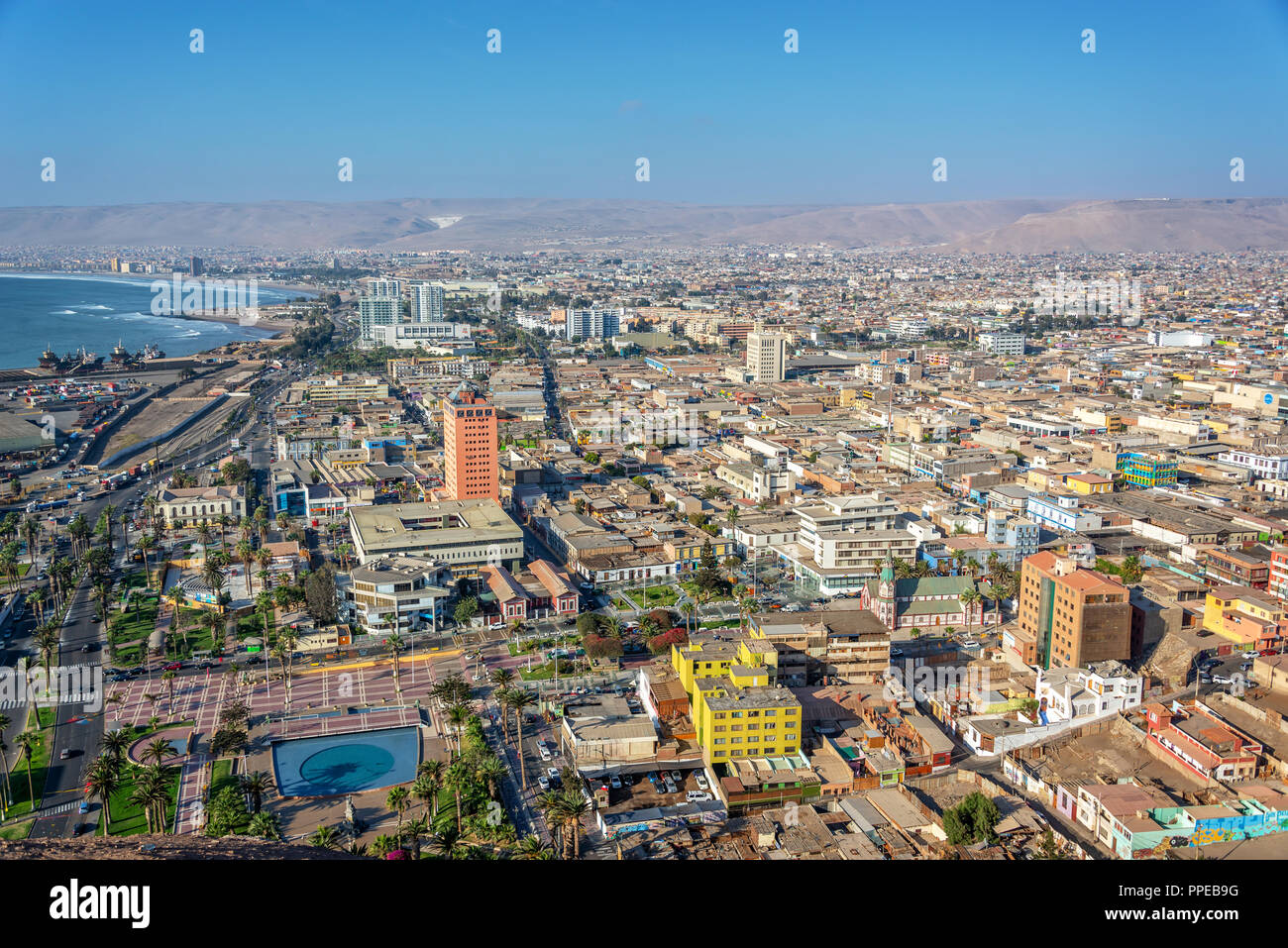 Luftaufnahme der Stadt Arica, Chile Stockfoto