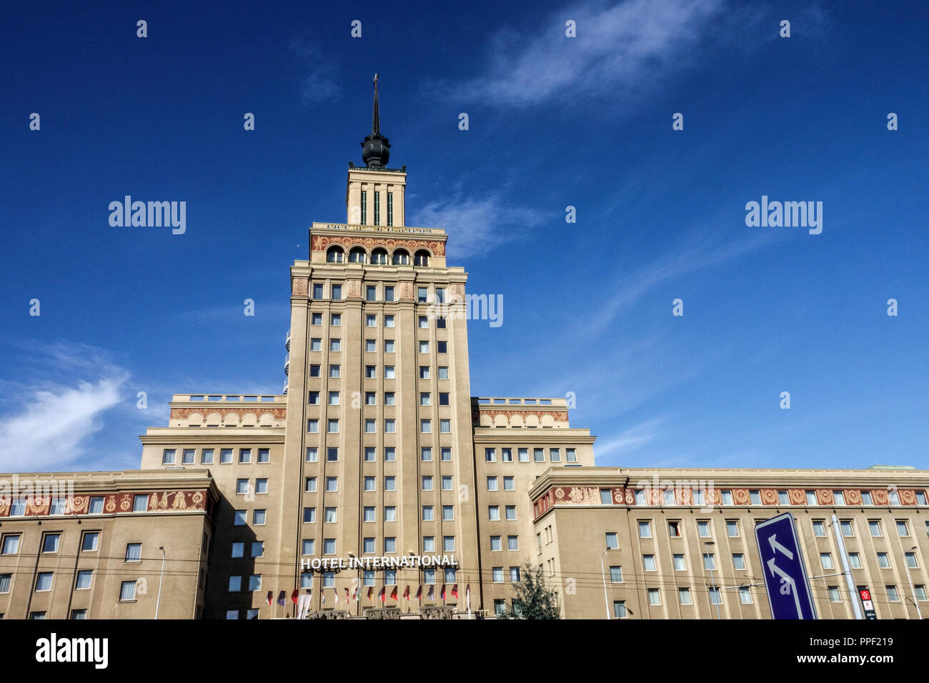 Hotel International, Prag Dejvice, ist die größte Sozialistische Realismus Gebäude in Prag, Tschechische Republik Stockfoto