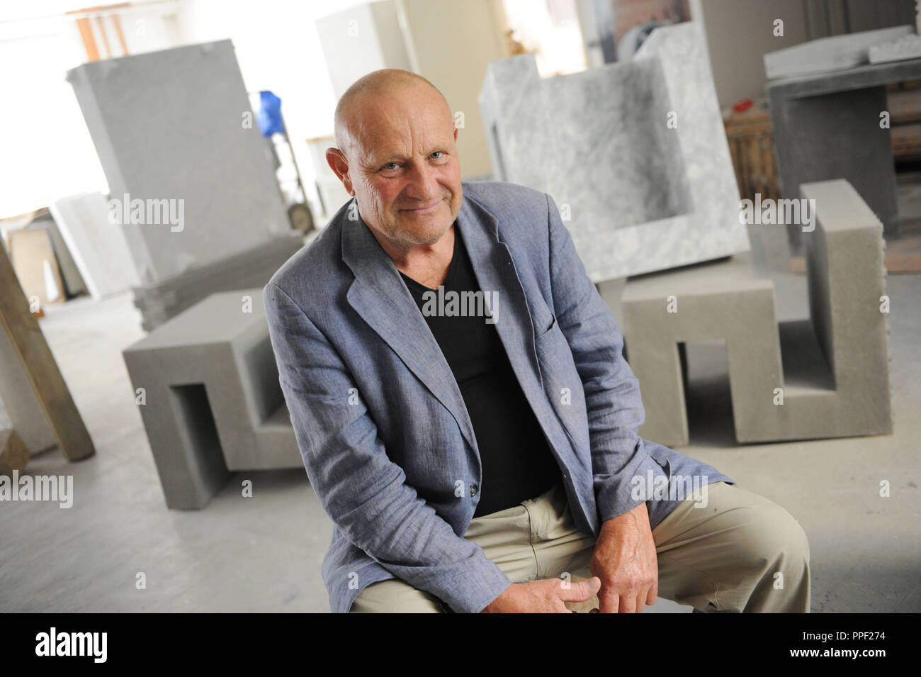 Nikolaus gerhart Fotos und Bildmaterial in hoher Auflösung Alamy