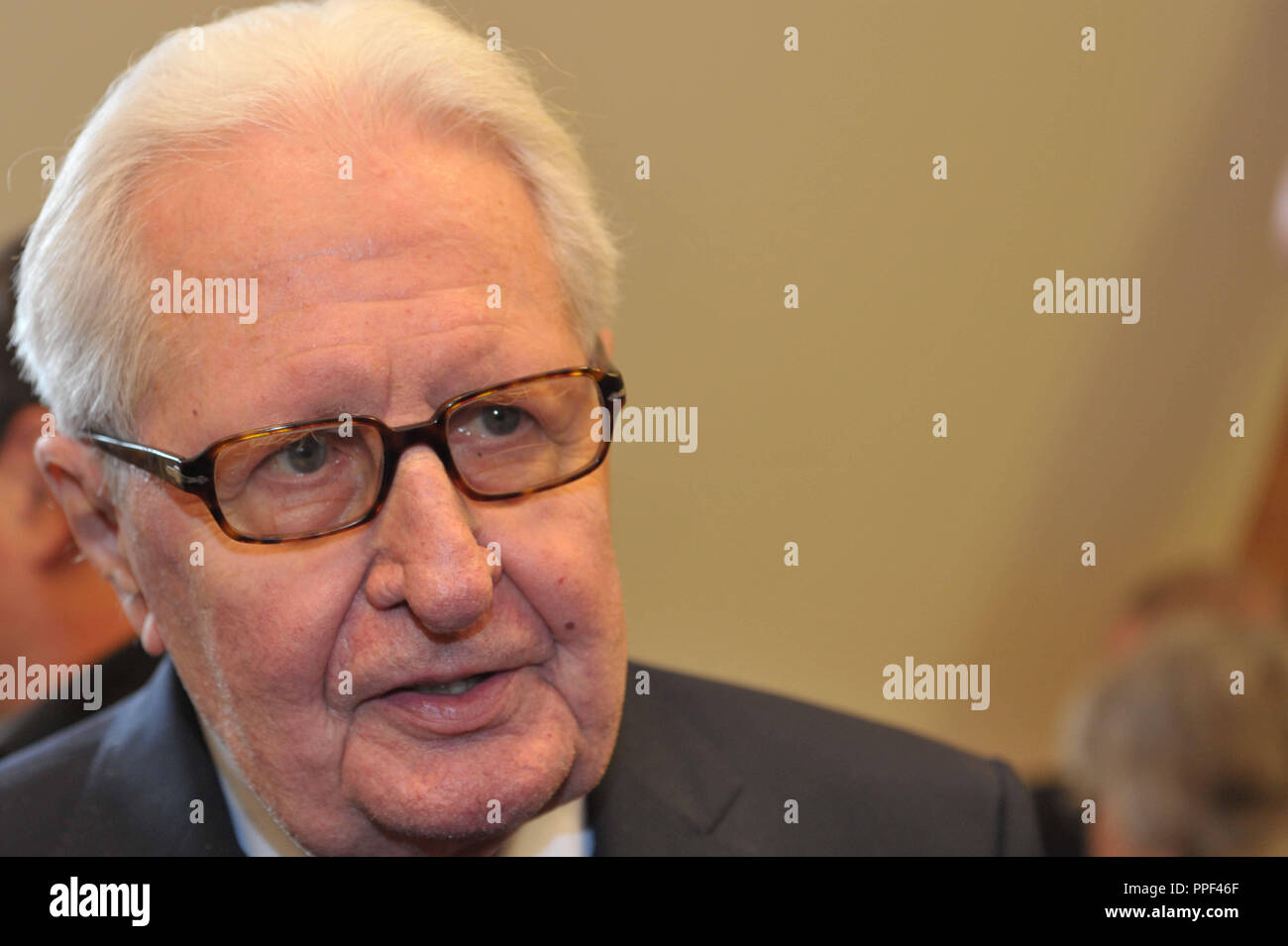 Präsentation des Buches "Das Oberlandesgericht Muenchen zwischen 1933-1945' (das Oberlandesgericht München zwischen 1933-1945). Im Bild Dr. Hans-Jochen Vogel. Stockfoto