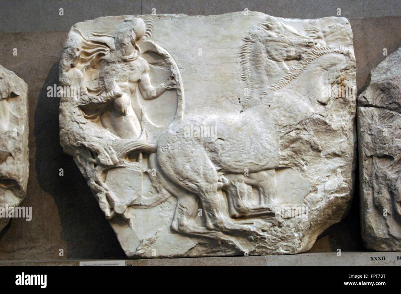 Parthenon. Süd-Fries. 447-432BC. griechische Klassik.  Kavallerie. XXXI-Panel. British Museum. London. England. Vereinigtes Königreich. Stockfoto