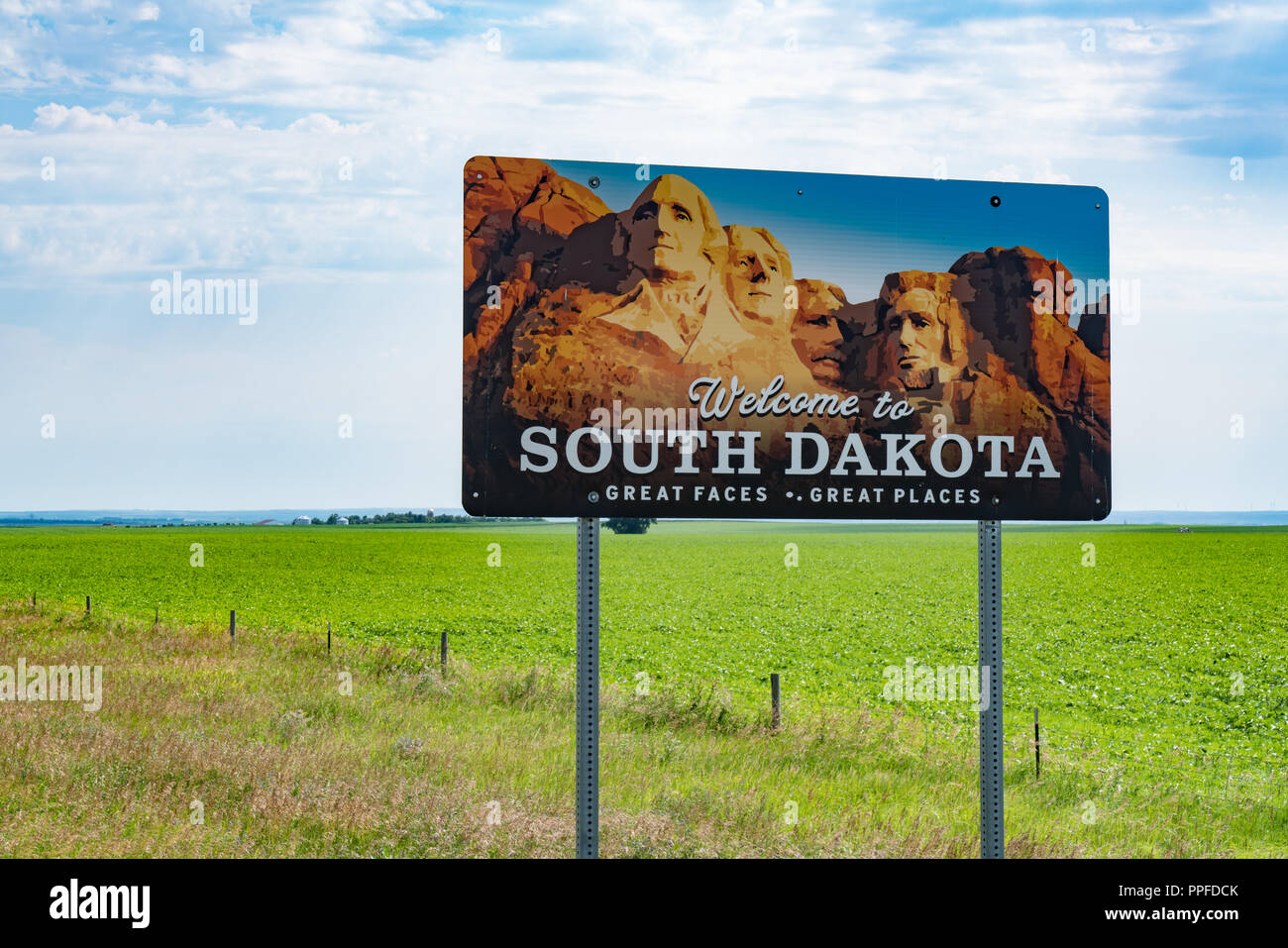 Willkommen in South Dakota highway Schild entlang der Staatsgrenze Stockfoto