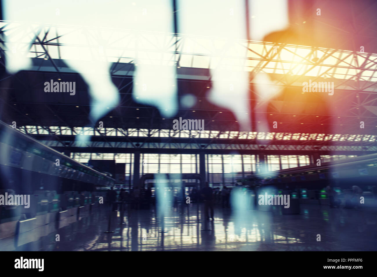 Modernen Flughafen mit blur Effekte. Double Exposure Stockfoto