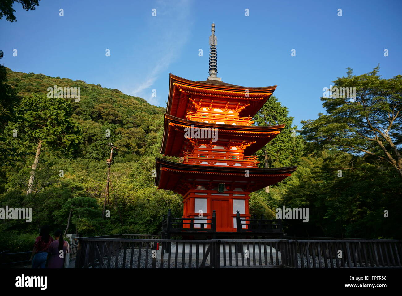Kyoto, Japan - August 01, 2018: Die koyasu - nein - Pagode der Kiyomizu-dera Buddhistischen Tempel, ein UNESCO-Weltkulturerbe. Foto: George Stockfoto