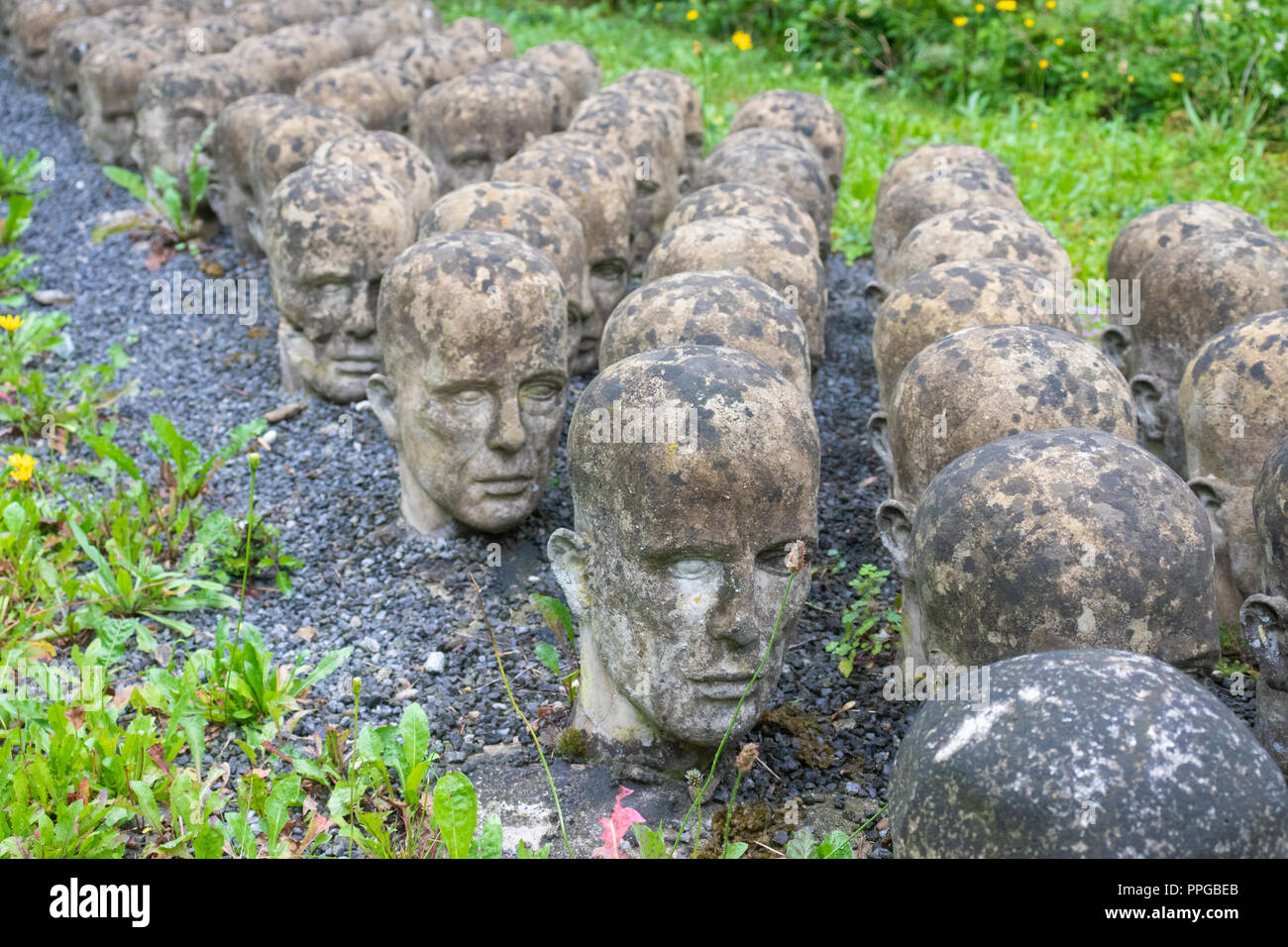 Holocaust Mahnmal der Zeilen der Staats- und Regierungschefs auf dem Weg zum Konzentrationslager Mauthausen Österreich. Stockfoto