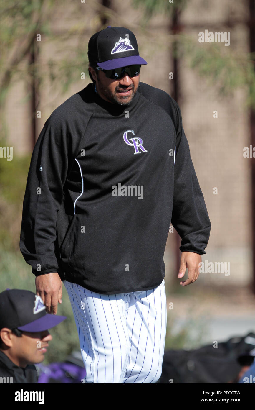 Mexikanische Reisebusse Vinicio Castilla von Colorado Rockies im Frühjahr Trainieren 2013 in Sports Complex Salt River Felder an der Talking Stick in Arizona. Stockfoto