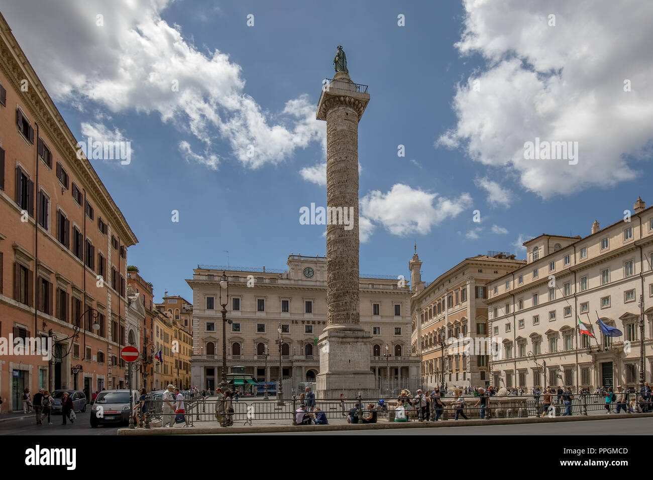 Spalte des Marcus Aurelius in der Piazza Colonna, Rom, Italien Stockfoto