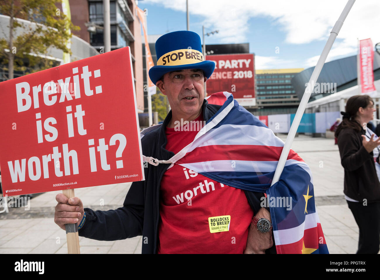 Liverpool, England, 25. September 2018, Arbeitskonferenz, Arenna Konferenzzentrum Albert Docks. Verschiedene Alternativen, Kampagnen und Demonstrationen außerhalb der wichtigsten Konferenzzentrum. Credit: Rena Pearl/Alamy leben Nachrichten Stockfoto