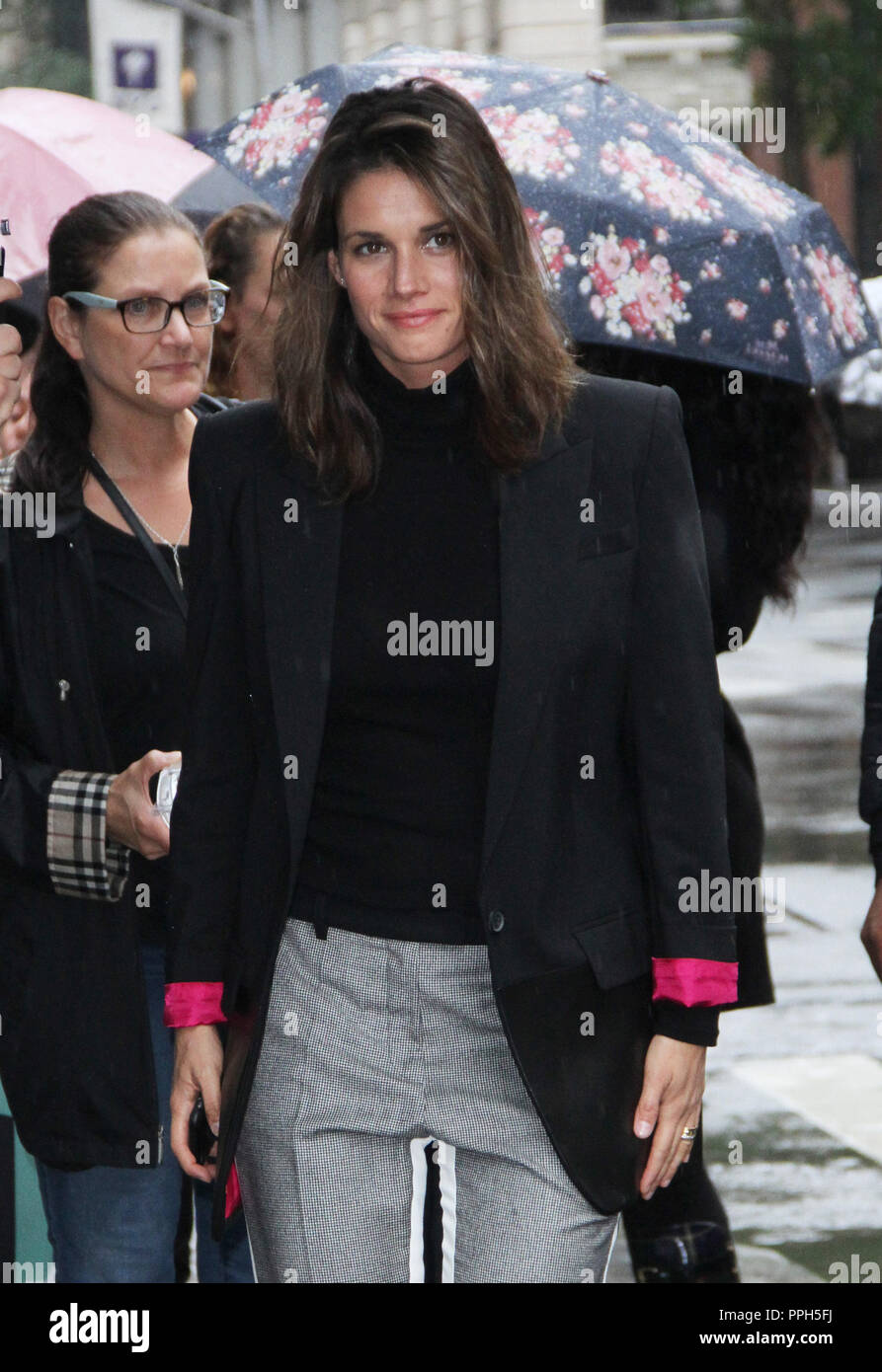 NEW YORK, NY - 25. SEPTEMBER: Missy Peregrym am Bau reihe in New York City am 25. September 2018. Credit: RW/MediaPunch Stockfoto