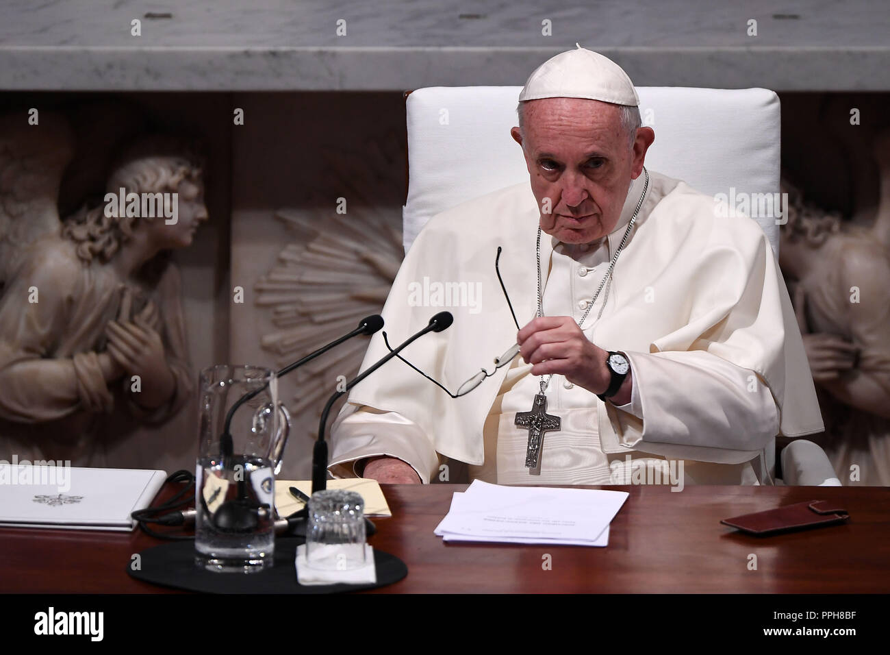 Papst Franziskus visits St. Mary's Pro-Cathedral Mit: Papst Franziskus Wo: Dublin, Irland Wann: 25 Aug 2018 Quelle: IPA/WENN.com ** Nur für die Veröffentlichung in Großbritannien, den USA, Deutschland und Österreich zur Verfügung. Nicht in der Schweiz oder in Frankreich.** Stockfoto