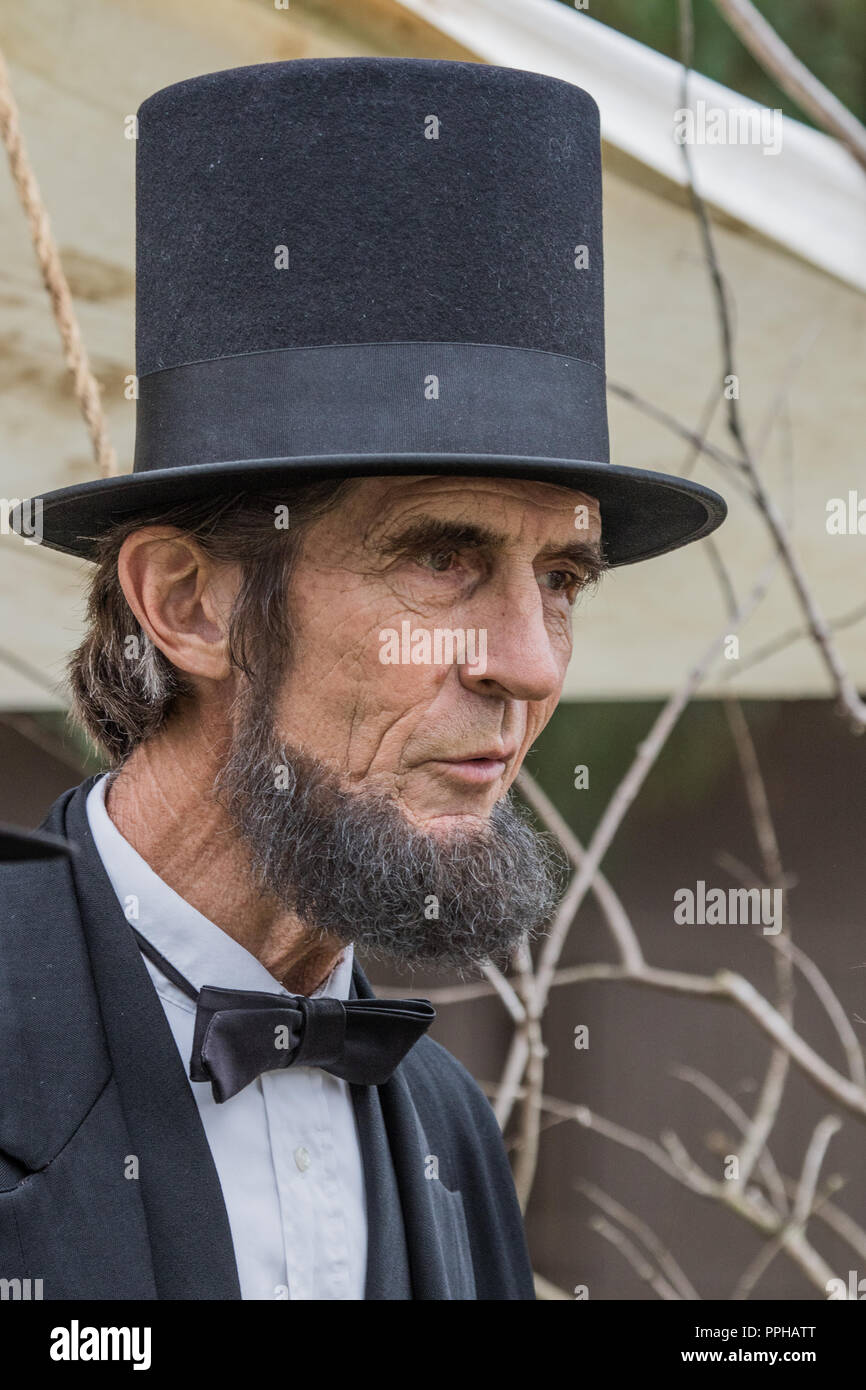 Portrat Von Prasident Abraham Lincoln Gespielt Von Einem Schauspieler In Einem Amerikanischen Burgerkrieg Reenactment In Huntington Beach Kalifornien Usa Stockfotografie Alamy