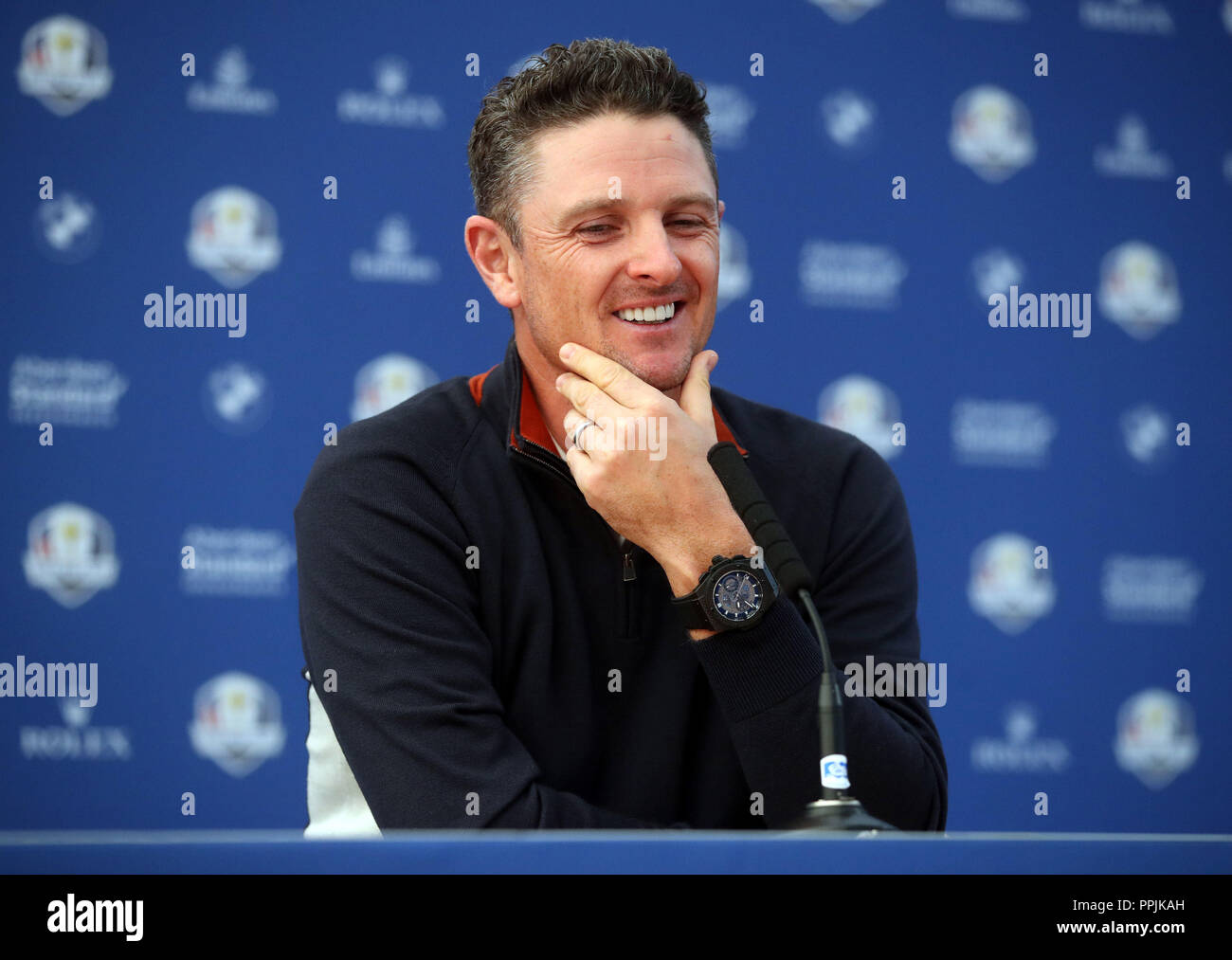 Justin Rose vom Team Europe bei einer Pressekonferenz am dritten Vortag des Ryder Cup im Le Golf National, Saint-Quentin-en-Yvelines, Paris. DRÜCKEN SIE VERBANDSFOTO. Bilddatum: Mittwoch, 26. September 2018. Siehe PA Geschichte GOLF Ryder. Bildnachweis sollte lauten: Adam Davy/PA Wire. Stockfoto