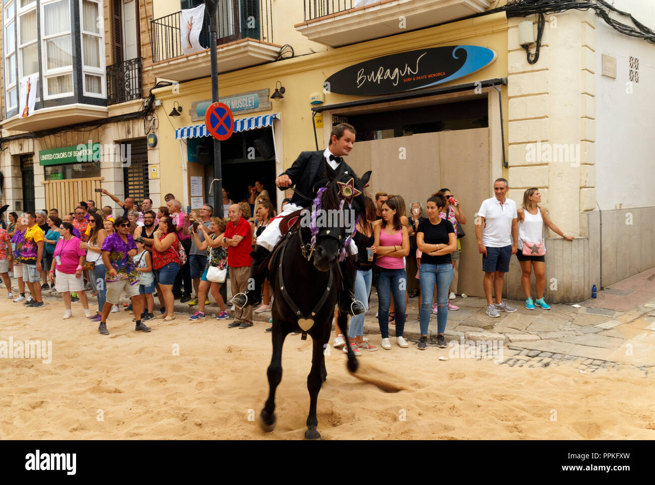 Mare de deu de gracia mao Fotos und Bildmaterial in hoher Auflösung
