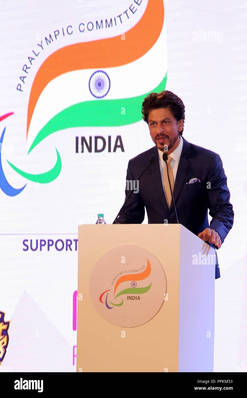 New Delhi, Indien. 26 Sep, 2018. Bollywood Schauspieler Shah Rukh Khan während der Zeremonie senden Sie der indischen Para Olympic Kontingent für asiatische Para Spiele 2018 (Jakarta Credit: Jyoti Kapoor/Pacific Press/Alamy leben Nachrichten Stockfoto