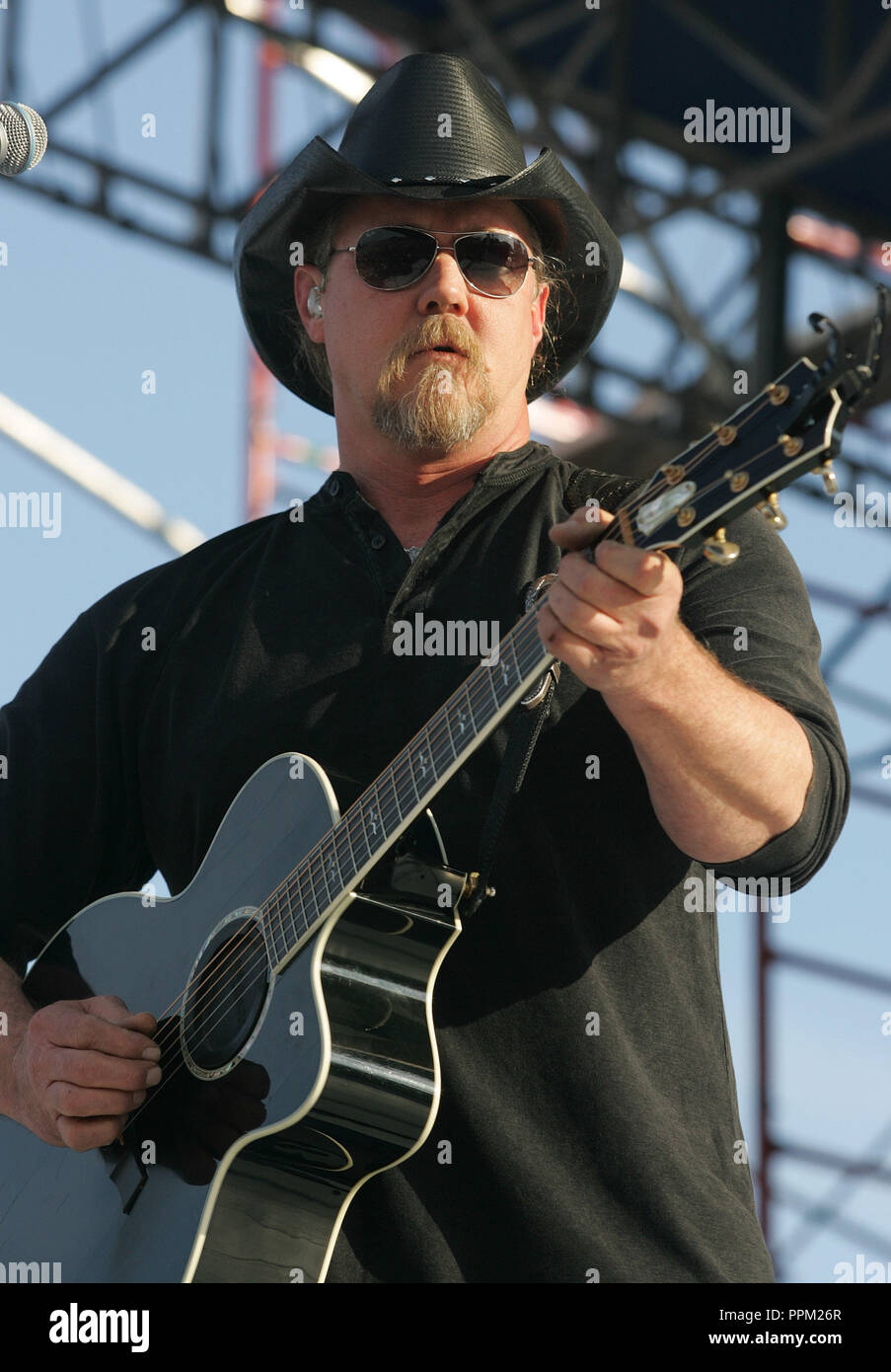 Trace Adkins führt im Konzert an der WKIS Chili Cookoff bei CB Smith Park in Davie, Florida am 30. Januar 2011. Stockfoto