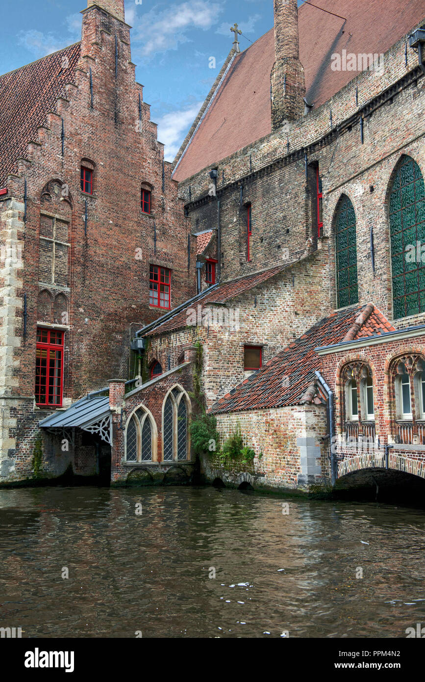 Das Memling Museum in Brügge Belgien verfügt über eine Reihe von wunderbaren Gemälde des flämischen Malers Hans Memling. Stockfoto