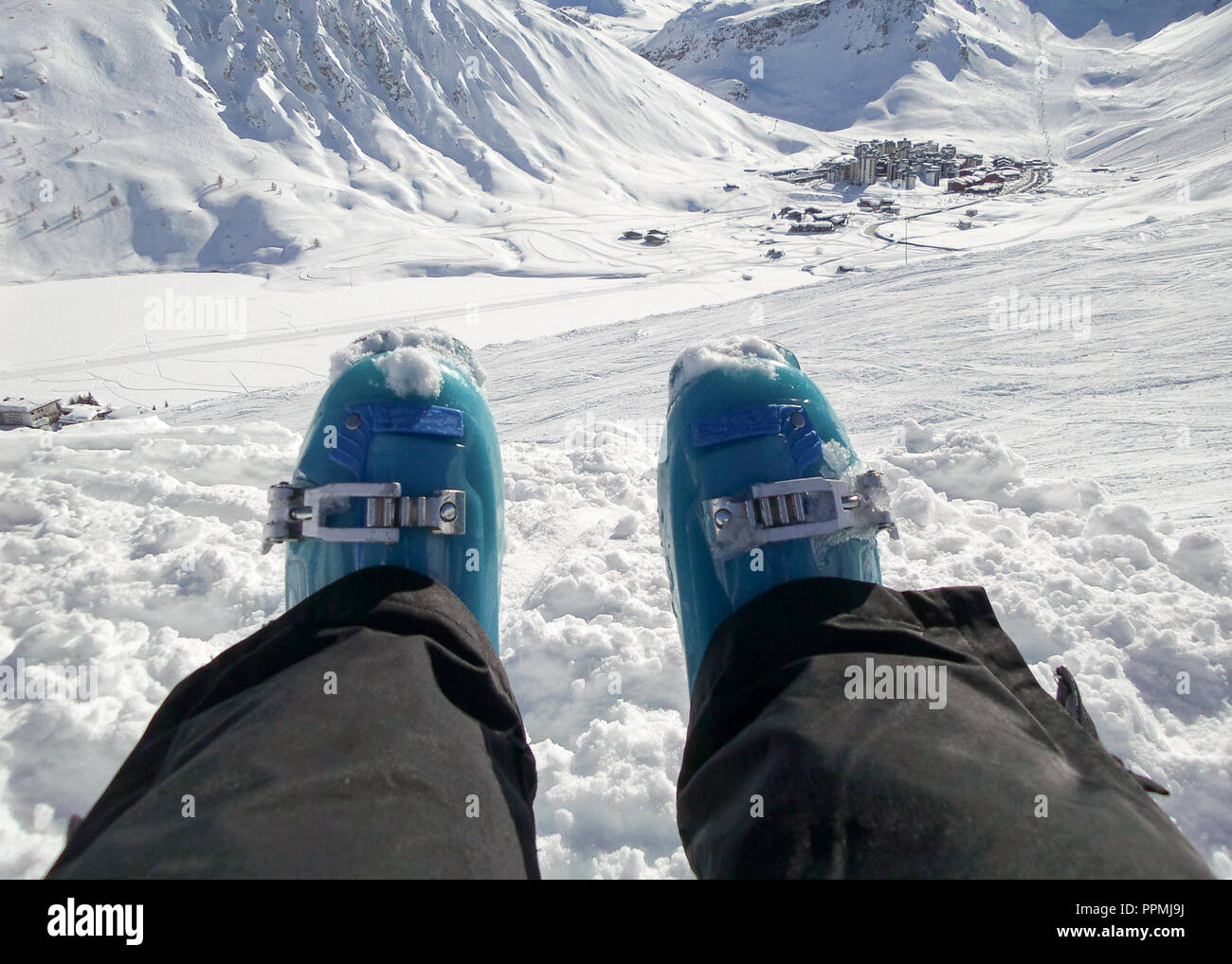 Entspannen Sie sich auf einer Skipiste, Tignes Ski Resort, die Alpen, Frankreich Stockfoto